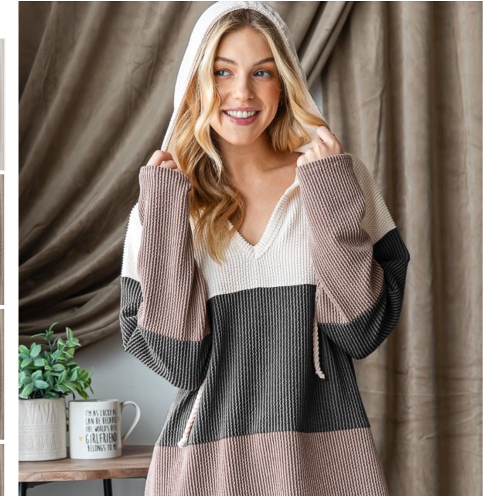 HEIMISH USA Charcoal Colorblock Long Sleeve Ribbed Hoodie Plus Size 2